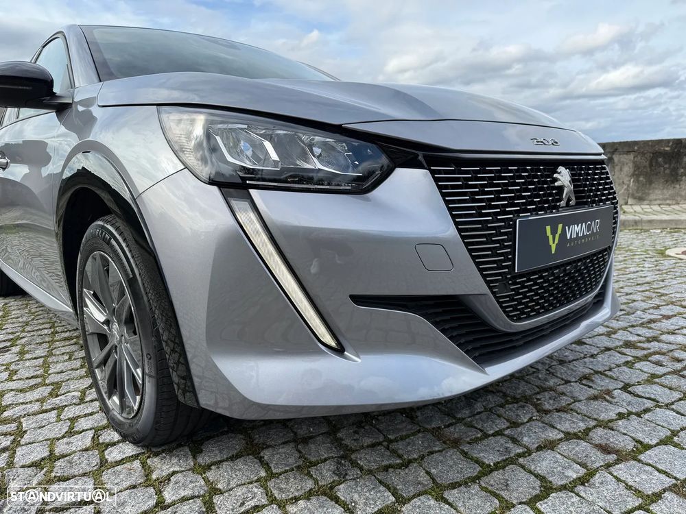 Peugeot e-208 50 kWh Allure - 19