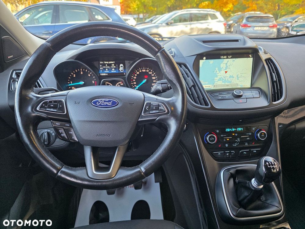 Ford Kuga - 8