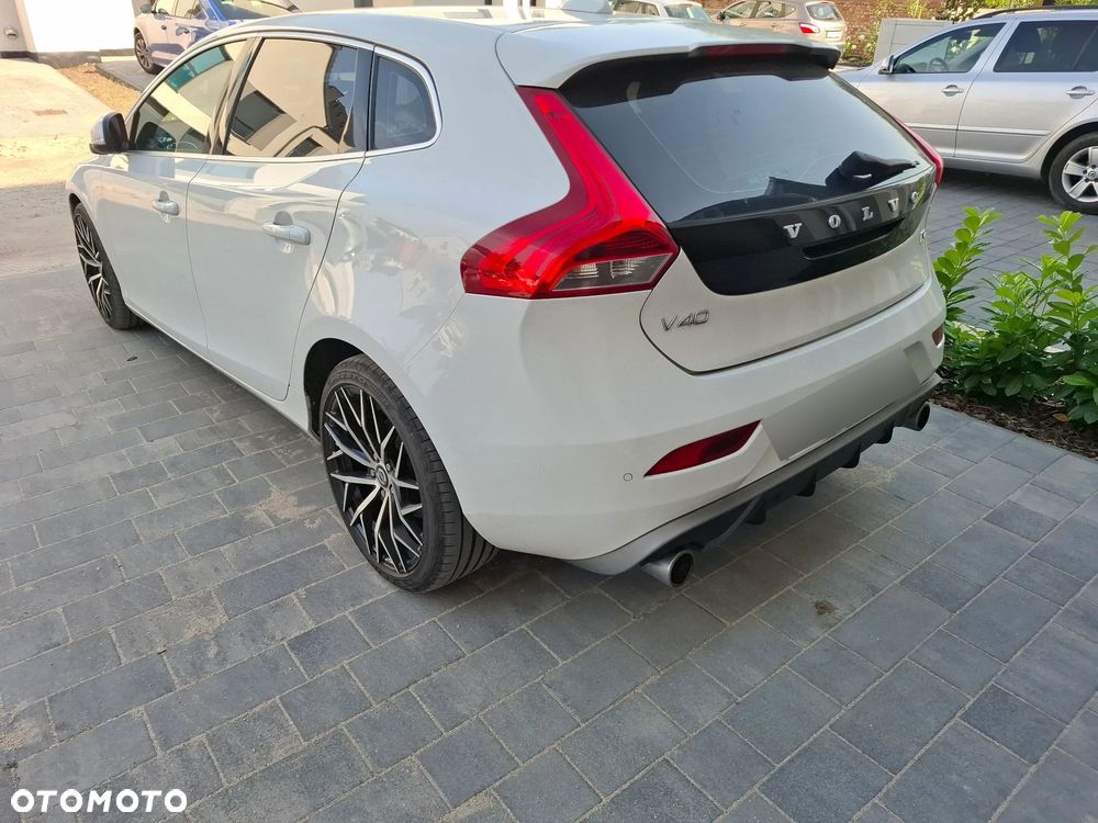 Volvo V40 D2 RDesign - 6
