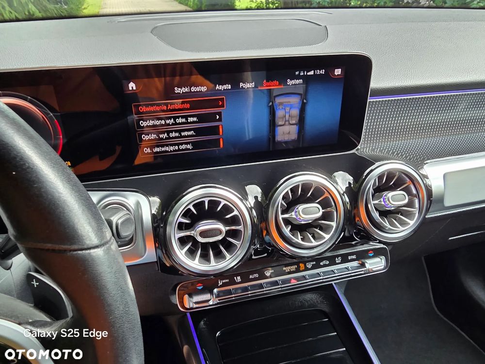 Mercedes-Benz GLB 200 Edition 1 7G-DCT - 14