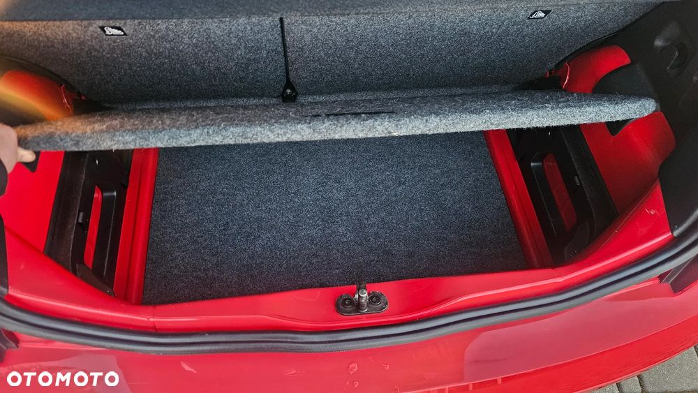 Volkswagen up! move - 20