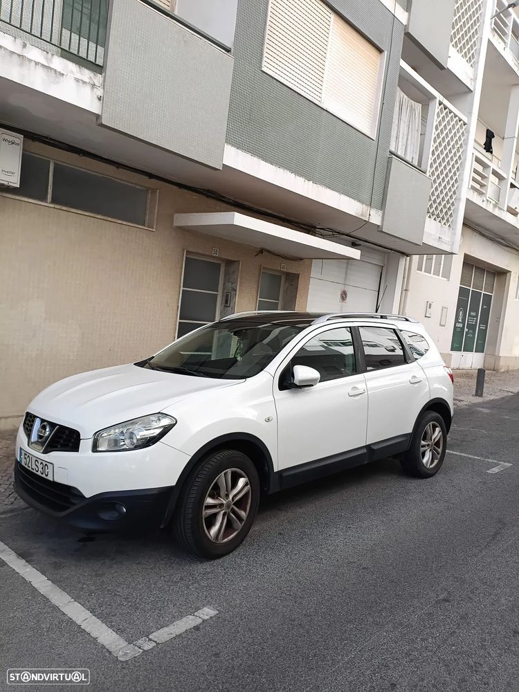 Nissan Qashqai +2 - 1