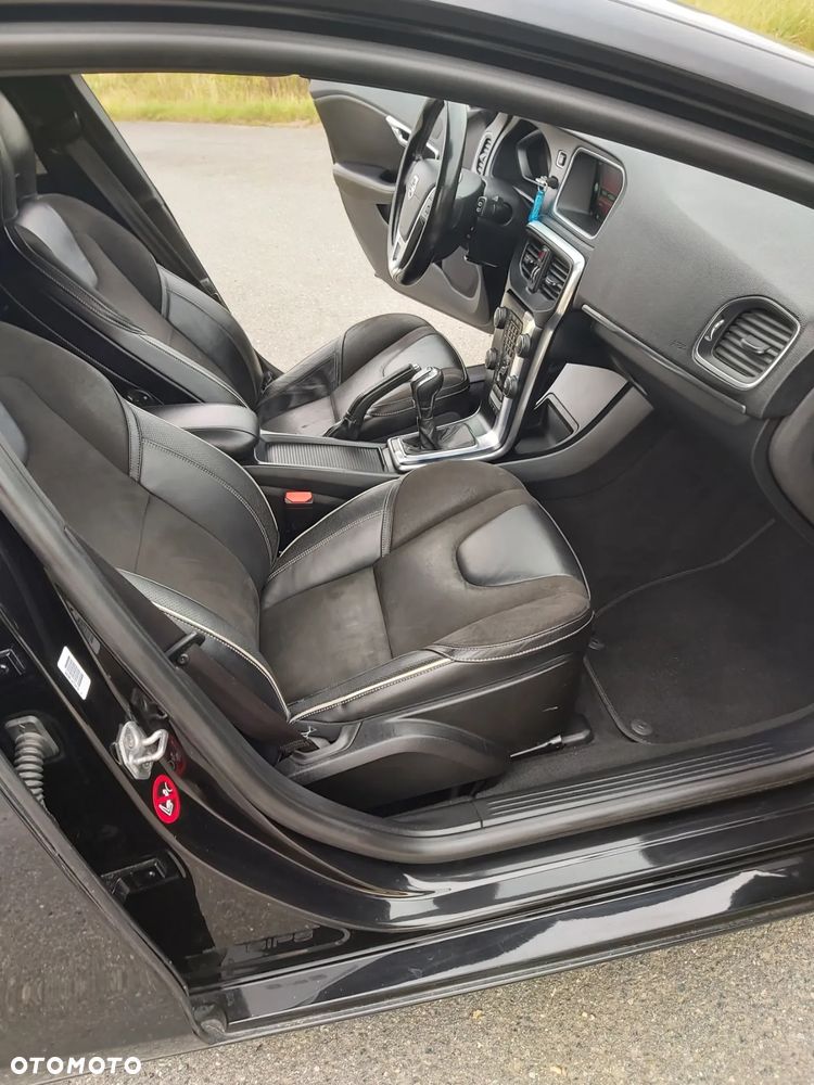 Volvo V40 D2 RDesign - 24