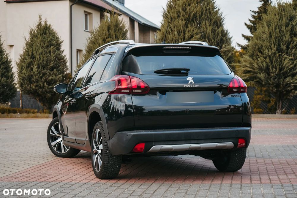 Peugeot 2008 - 9