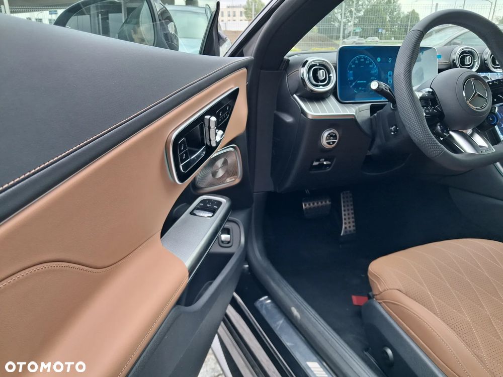 Mercedes-Benz CLE AMG 53 mHEV 4-Matic+ - 9