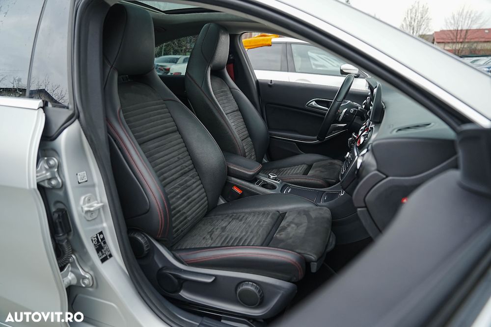 Mercedes-Benz CLA - 12