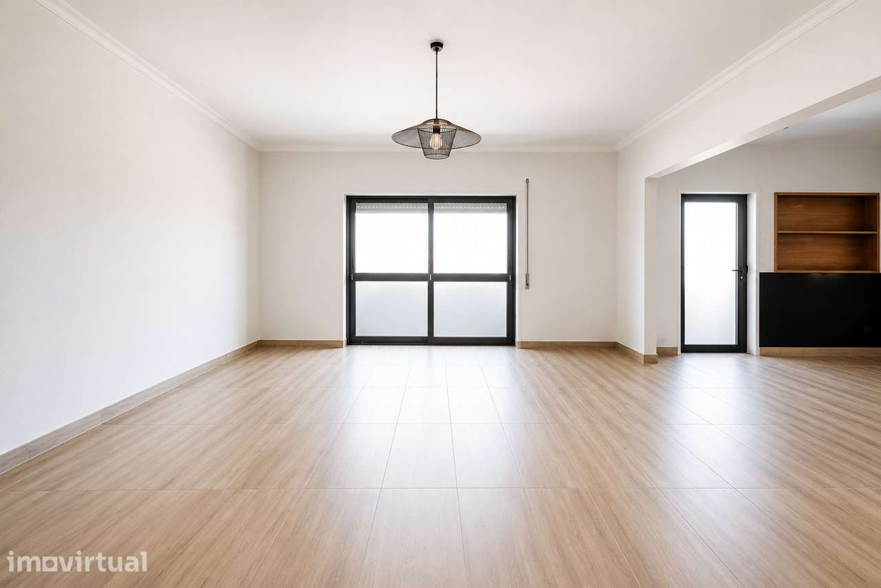 Apartamento T2 com varanda e garagem em Ovar - Furadouro - Grande imagem: 3/8