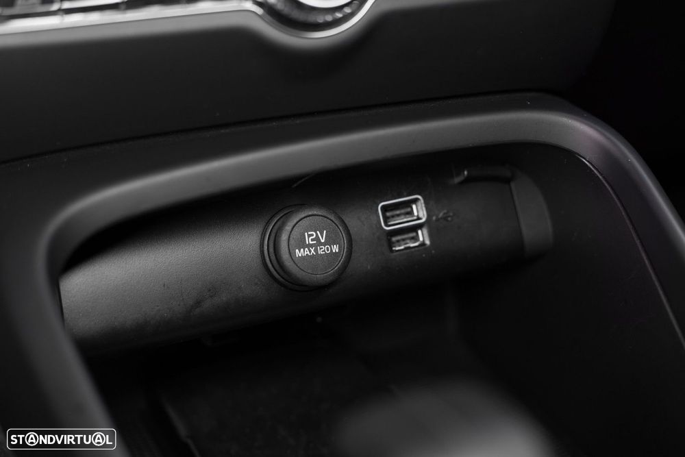 Volvo XC 40 1.5 T4 PHEV Inscription Expression - 37