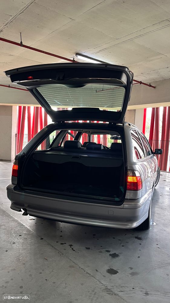 BMW 520 d Touring - 18