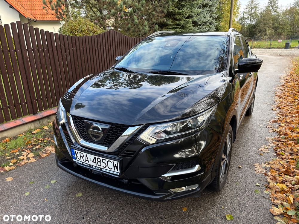 Nissan Qashqai 1.5 dCi N-Connecta EU6 - 1