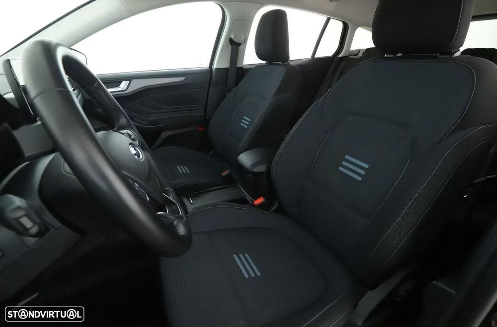Ford Focus SW 1.0 EcoBoost Active - 6