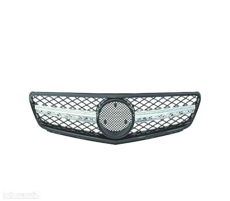 GRELHA FRONTAL MERCEDES CLASE C W204 11-14 PRETO CROMO - 1
