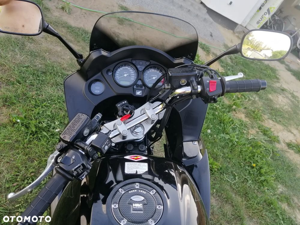 Honda CBF - 5