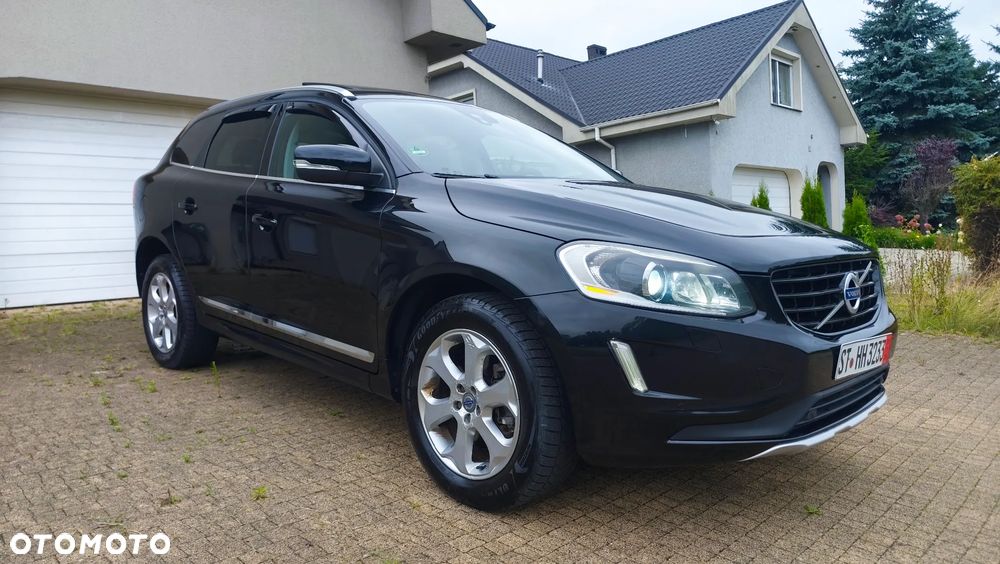 Volvo XC 60 D5 AWD Geartronic Summum - 26