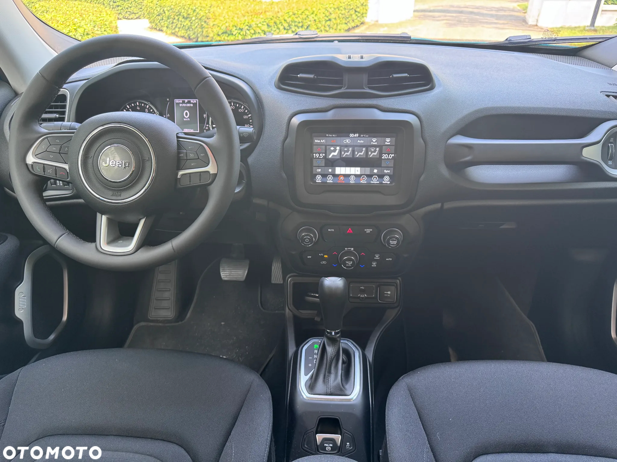 Jeep Renegade - 24