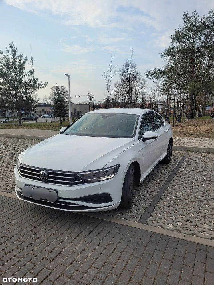 Volkswagen Passat 1.5 TSI EVO Comfortline DSG - 2