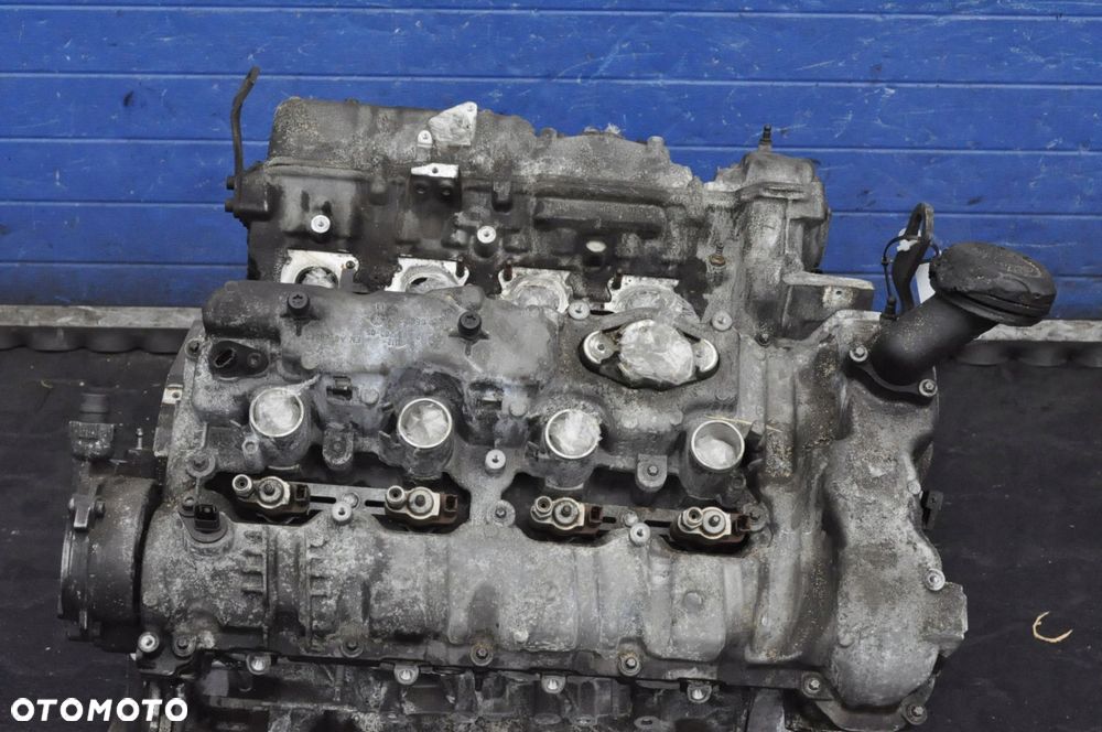 BMW 7 F01 F02 F10 F11 F12 4.4 V8 SILNIK N63B44A - 4