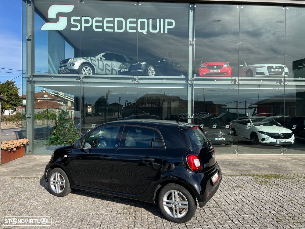 Smart ForFour EQ - 5