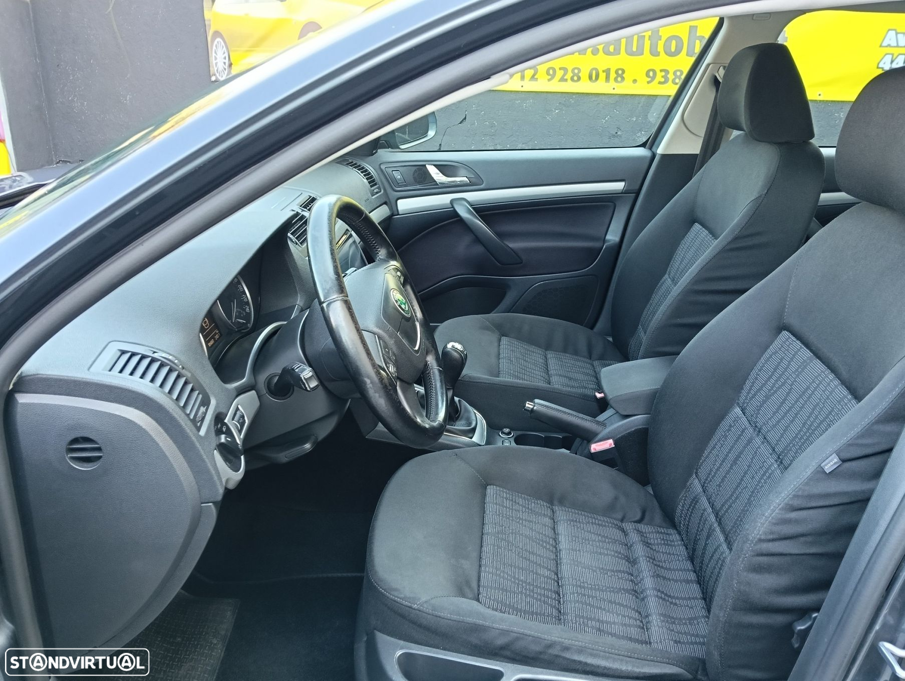 Skoda Octavia 1.9 TDI Sportline - 11