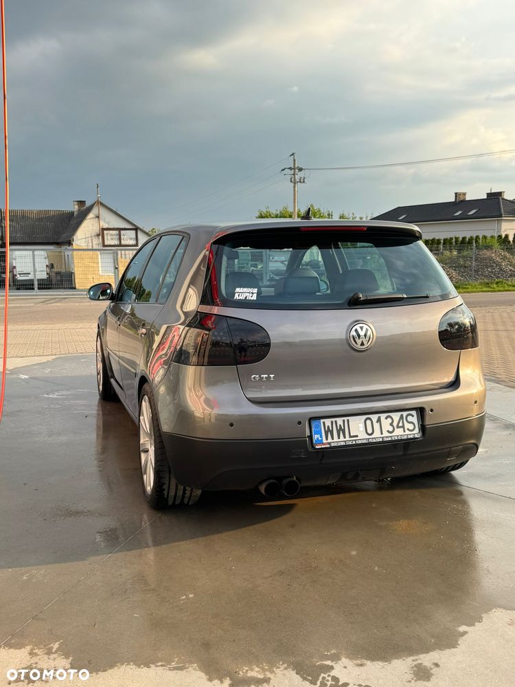 Volkswagen Golf 2.0 TSI GTI - 17