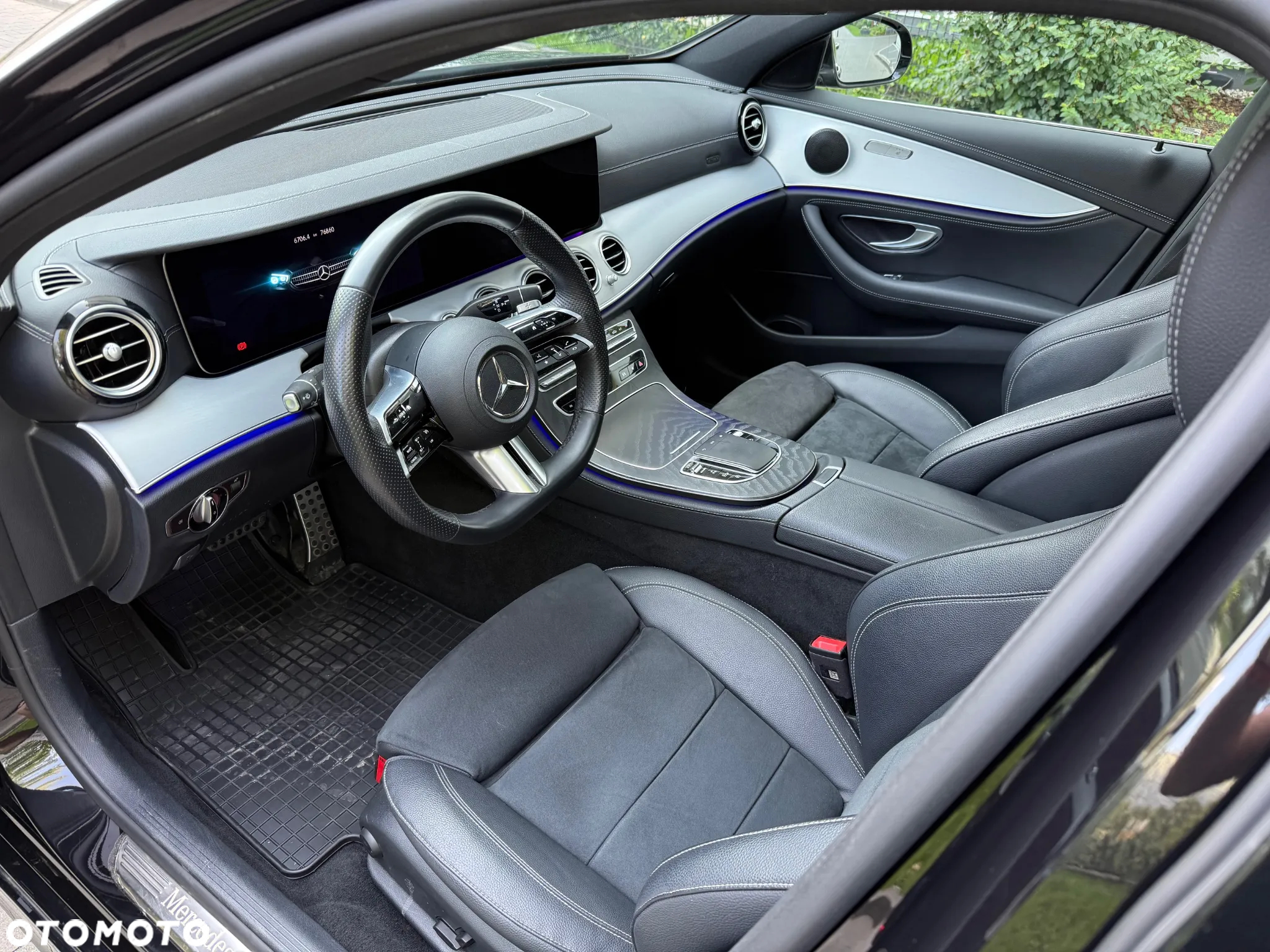 Mercedes-Benz Klasa E 220 d 4-Matic - 3