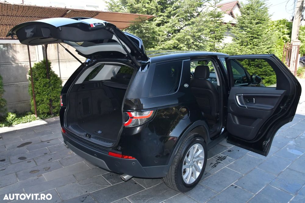 Land Rover Discovery Sport 2.0 D150 MHEV SE - 16