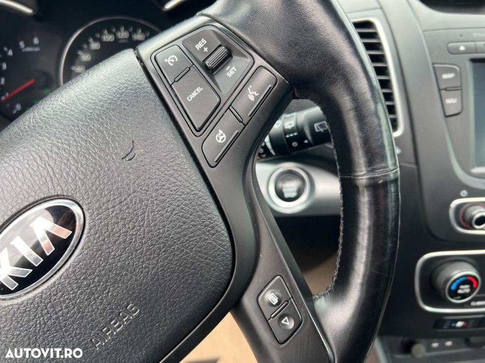 Kia Sorento 2.2 DSL 4x4 Executive - 24