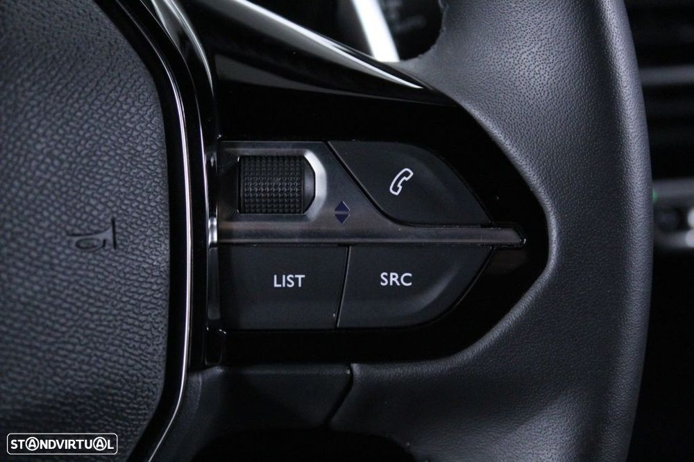 Peugeot 2008 1.2 Hybrid Allure e-DCS6 - 23