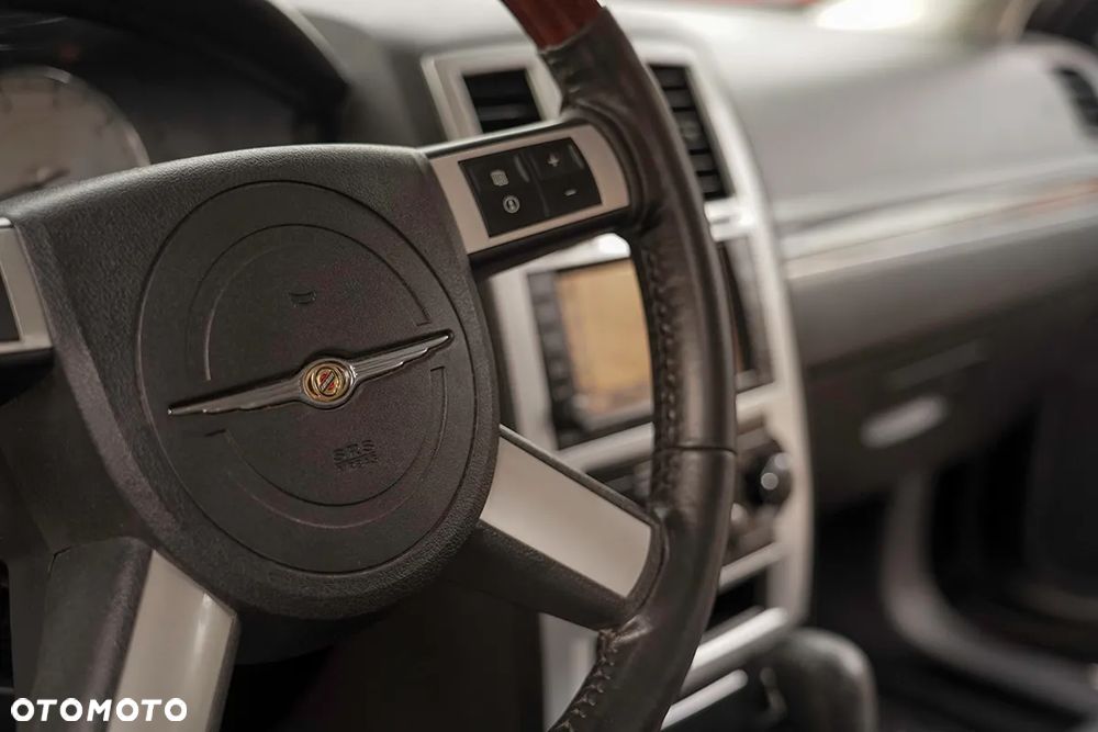 Chrysler 300C 3.0 V6 CRD - 23