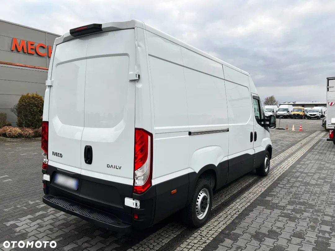 Iveco Daily 35S14 Blaszak L3H2 Nowy Model - 4