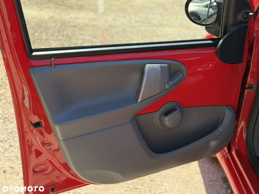 Toyota Aygo - 10