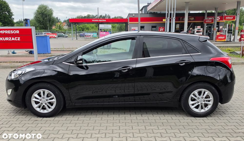 Hyundai i30 1.6 GDI BlueDrive Premium - 8