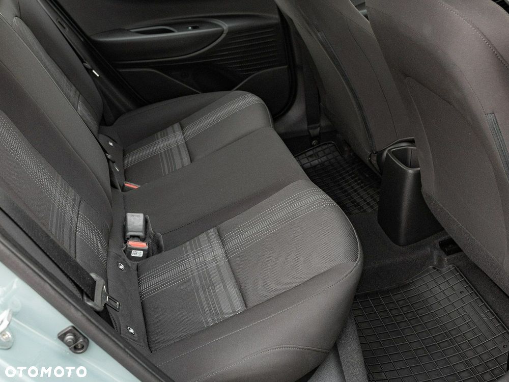 Hyundai i20 1.2 Pure - 28