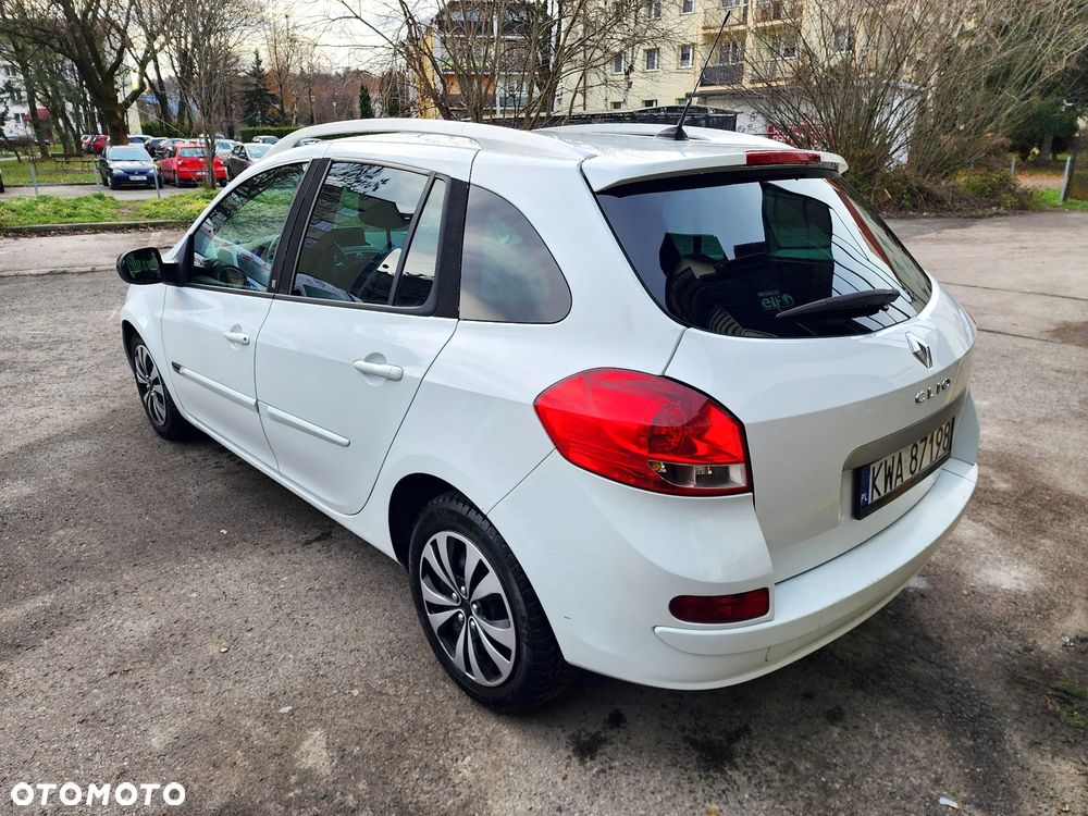 Renault Clio - 5