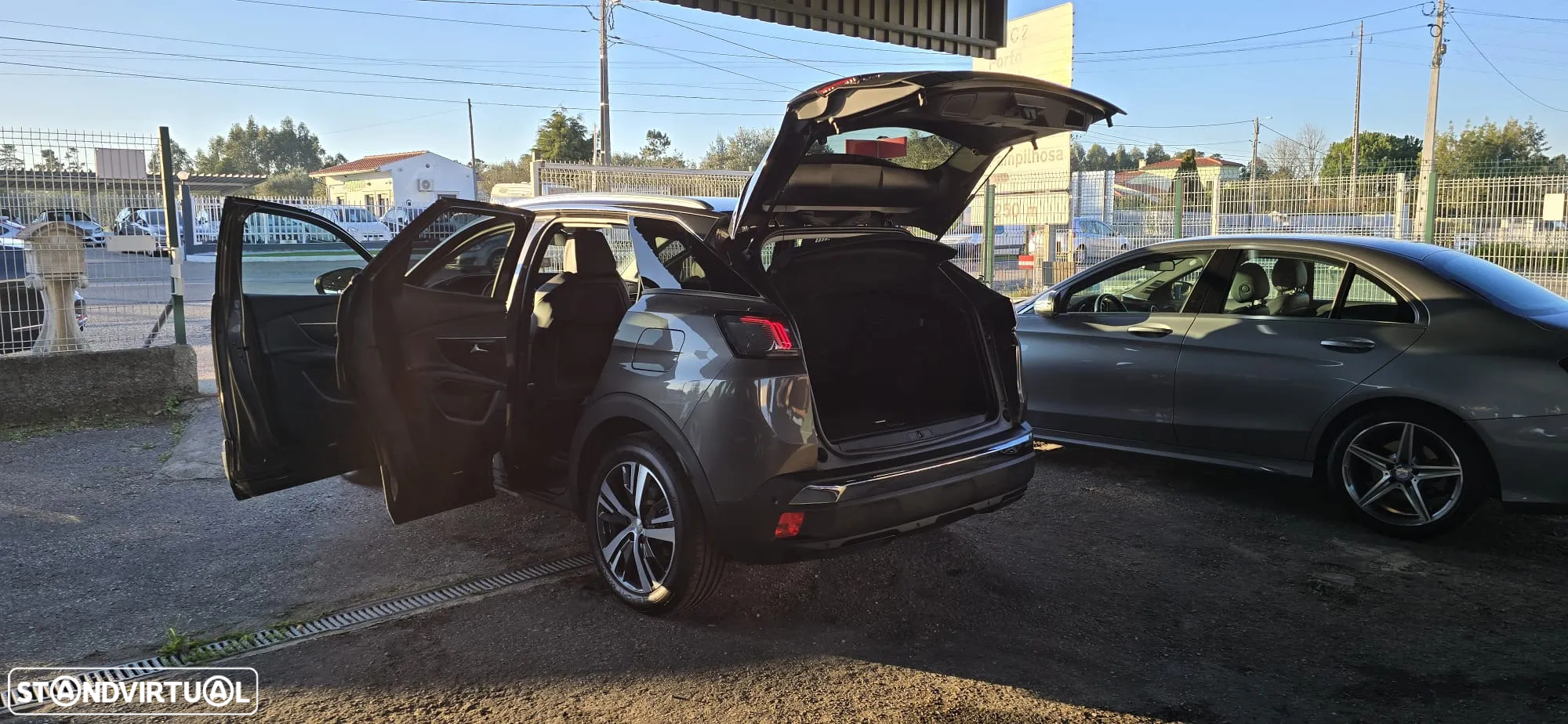 Peugeot 3008 1.6 Hybrid Allure Pack e-EAT8 - 51