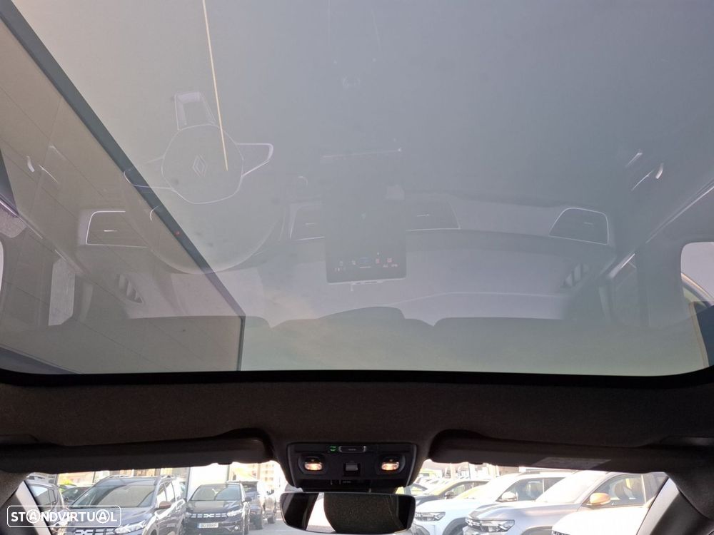 Renault Symbioz 1.3 Mild Hybrid Techno - 16