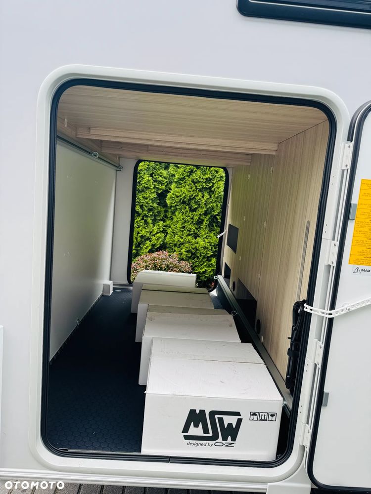 Ford Sunliving S75 SL - 30