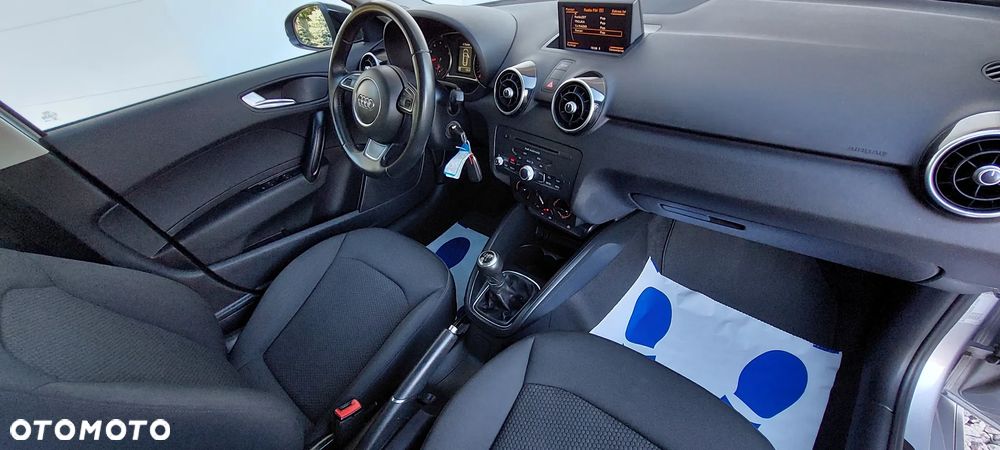 Audi A1 Sportback 1.2 TFSI S line Sportpaket - 29