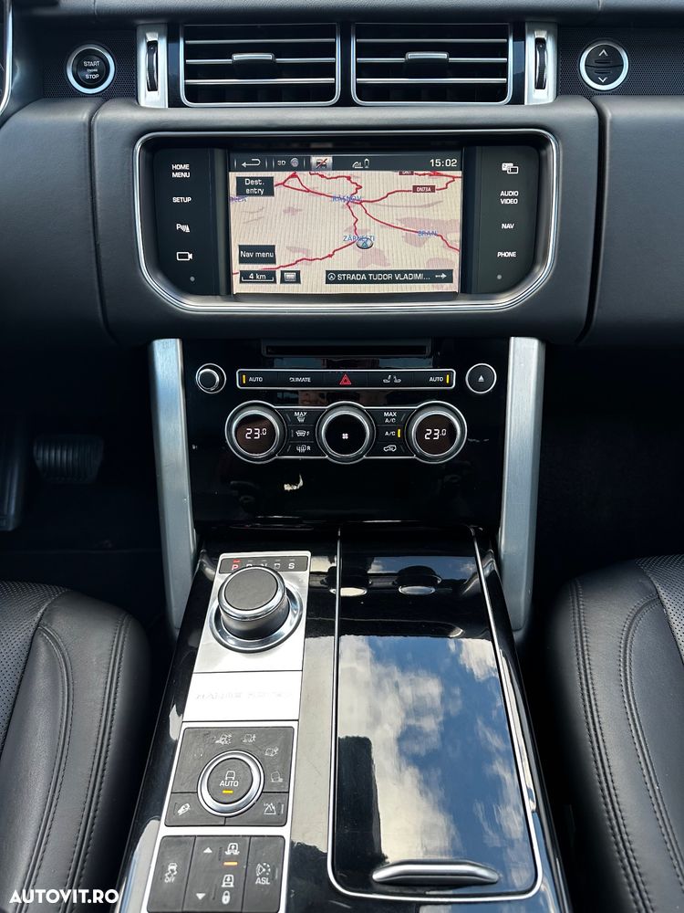 Land Rover Range Rover Vogue - 25