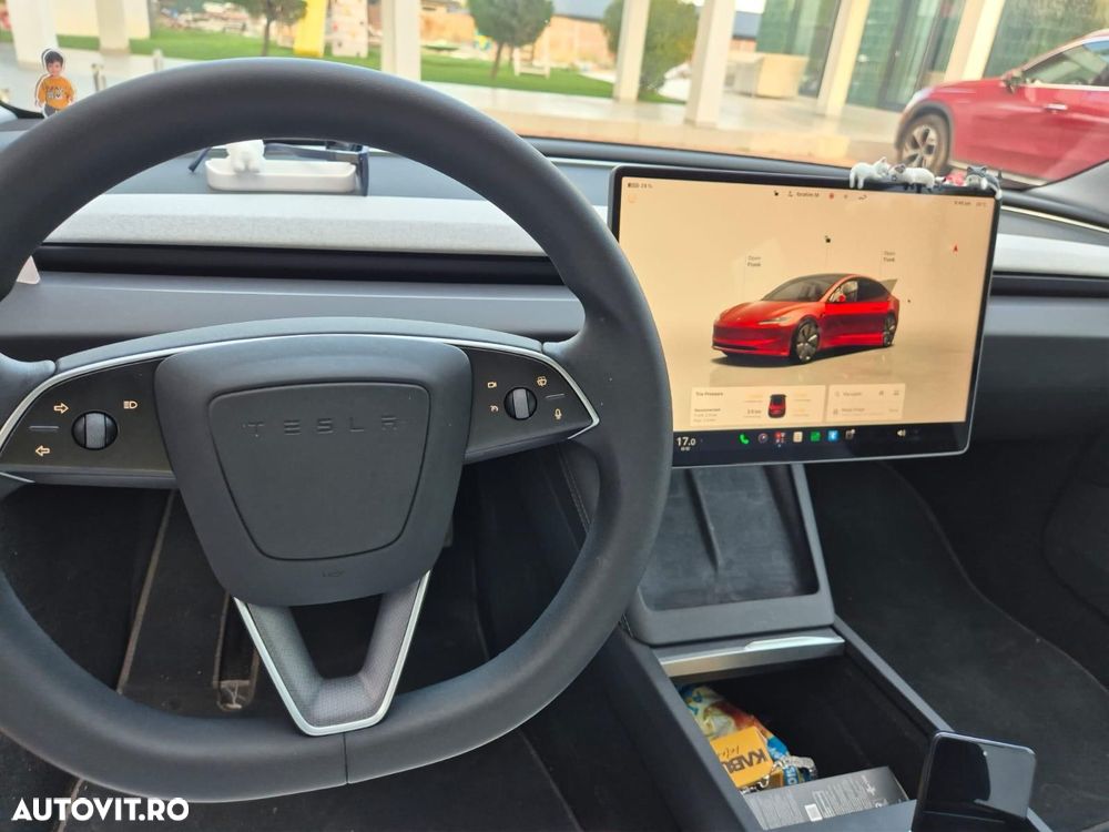 Tesla Model 3 - 19