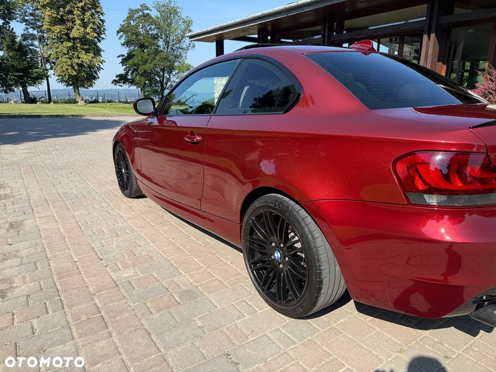 BMW Seria 1 135i Limited Edition Lifestyle mit M Sportpaket - 13