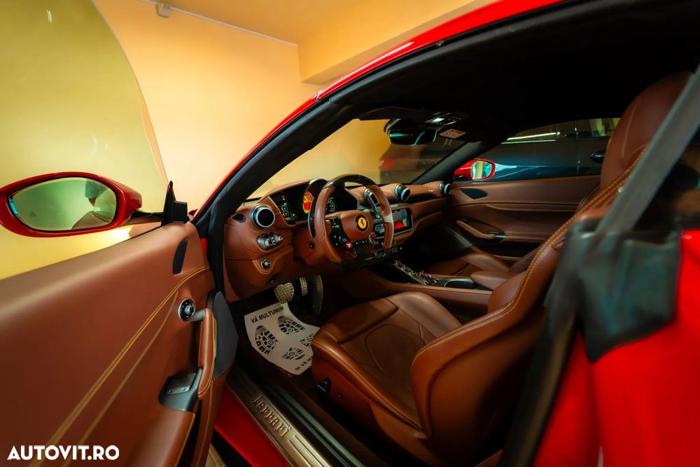 Ferrari Portofino - 34