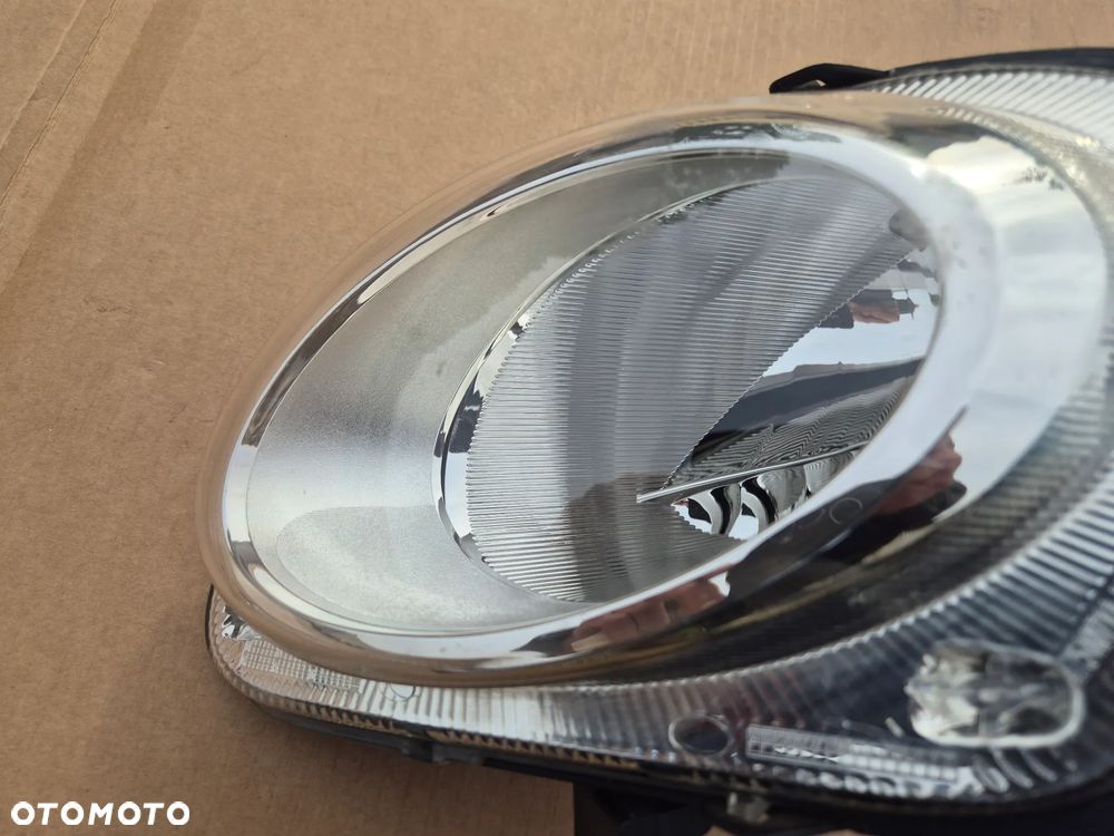 Fiat 500L lampa lewa .Długie.W zderzak.2012-.DRL - 3