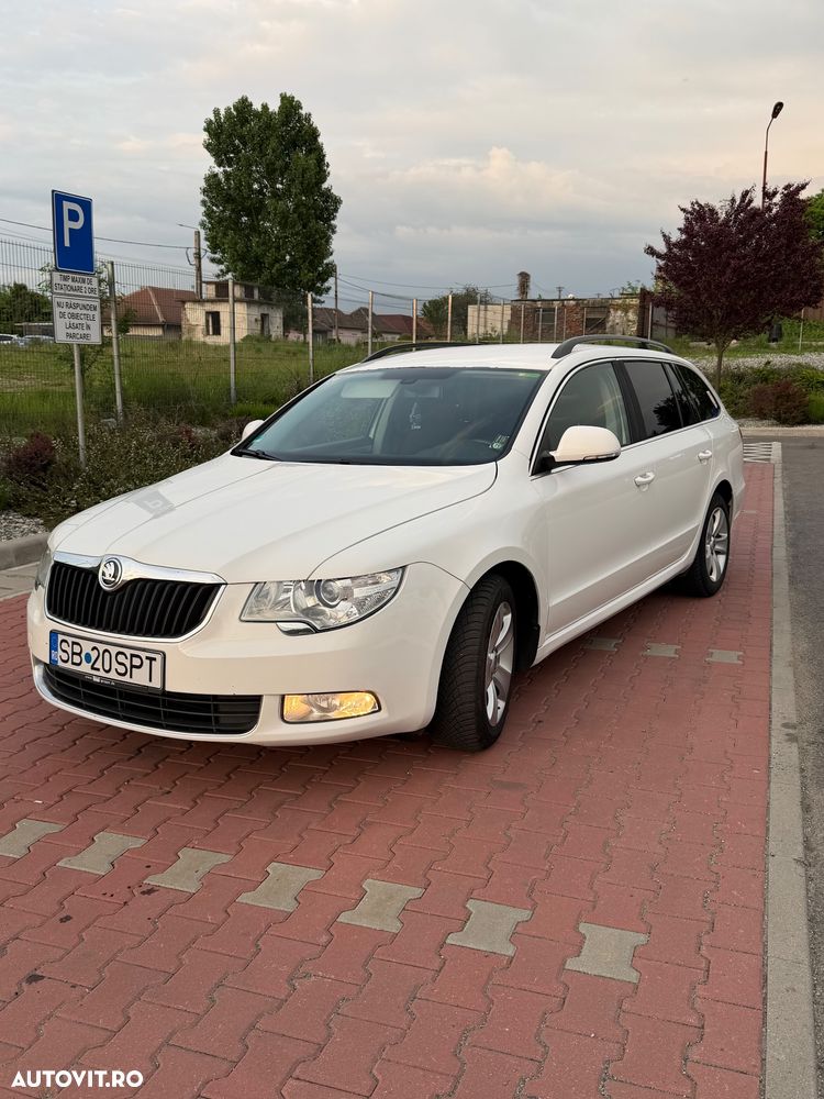 SKODA Superb 2011 — imagine 2