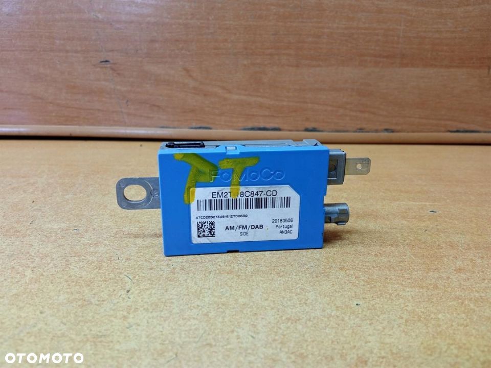 WZMACNIACZ ANTENOWY FORD GALAXY MK4 EM2T18C847CD - 1