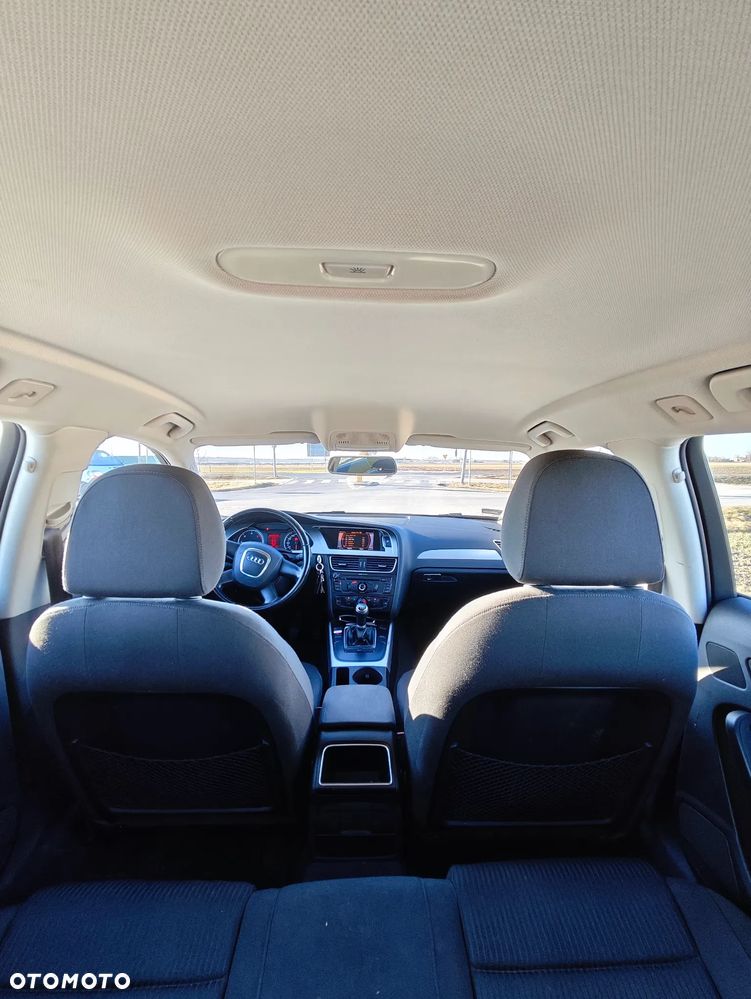 Audi A4 Avant 2.0 TDI - 16