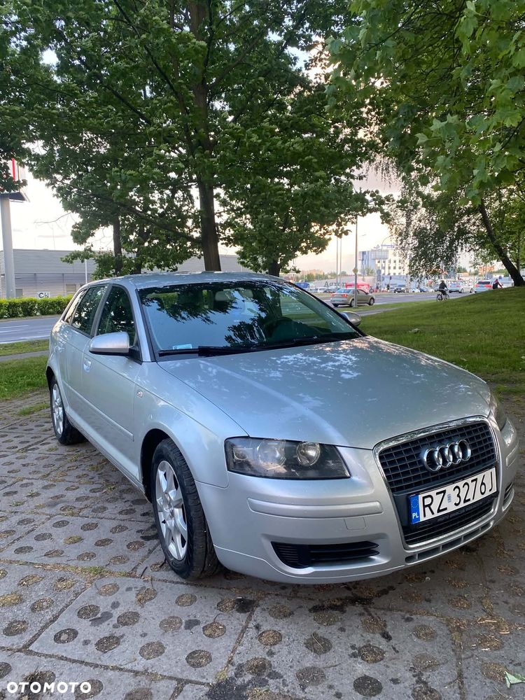 Audi A3 Sportback 1.9 TDI DPF e - 1