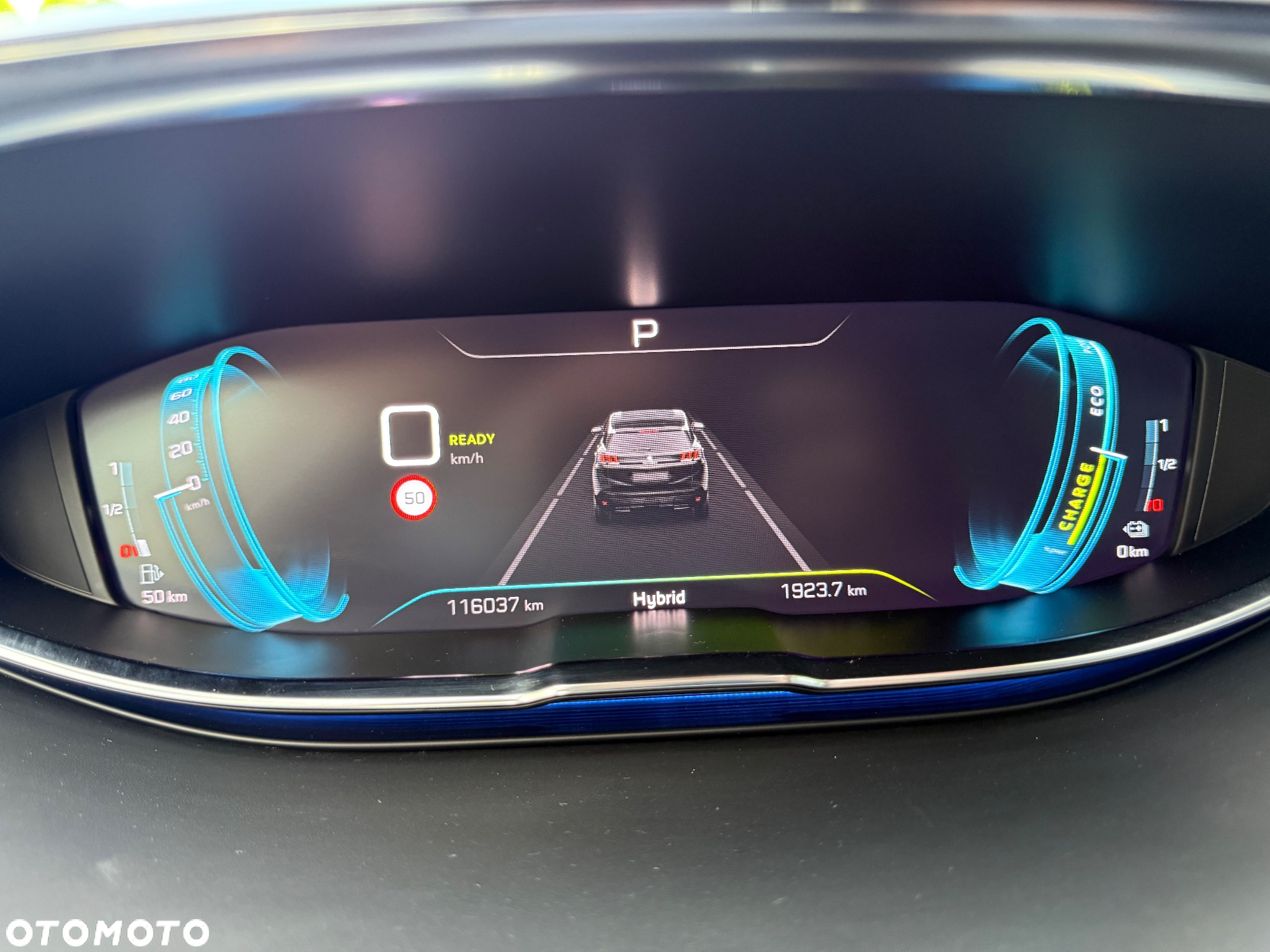 Peugeot 3008 1.6 PureTech HYbrid Allure S&S EAT8 - 14