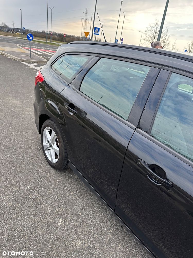 Ford Focus 1.0 EcoBoost Start-Stopp-System TREND - 12