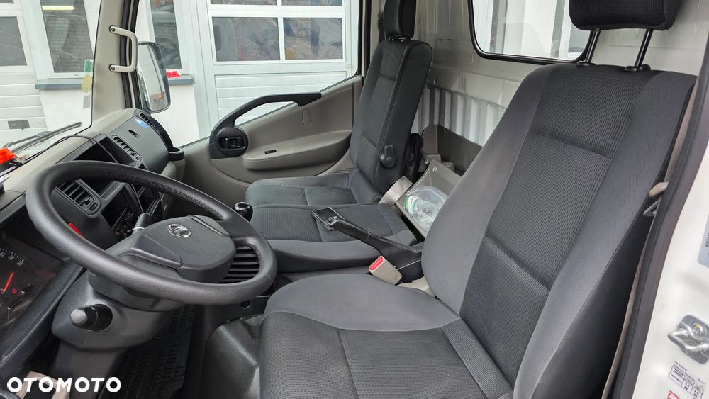 Nissan Cabstar - 9